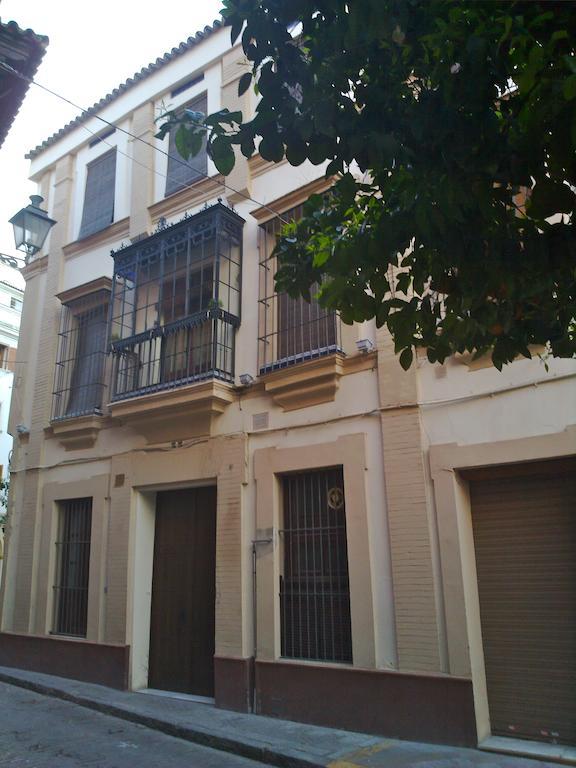 Apartamentos Altamira Seville Room photo