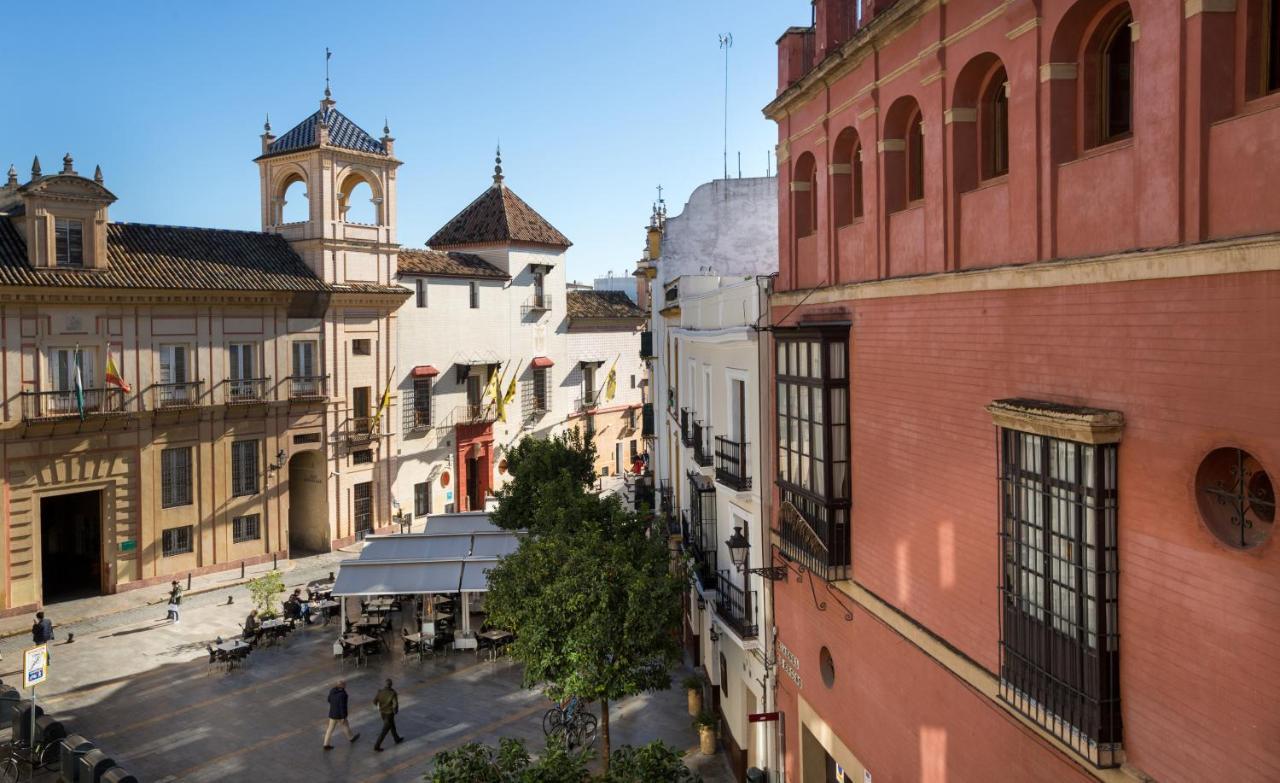 Apartamentos Altamira Seville Exterior photo