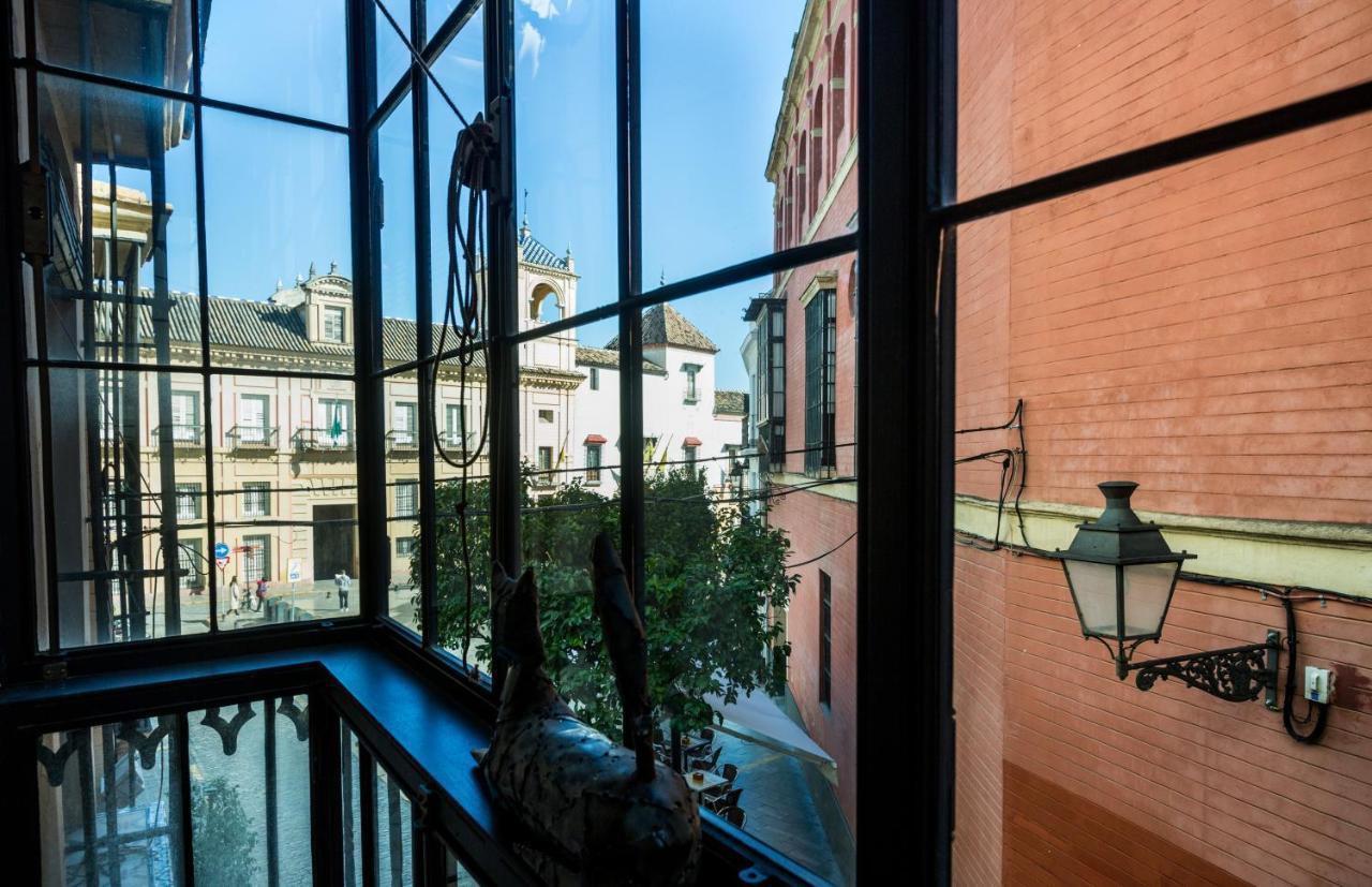 Apartamentos Altamira Seville Exterior photo