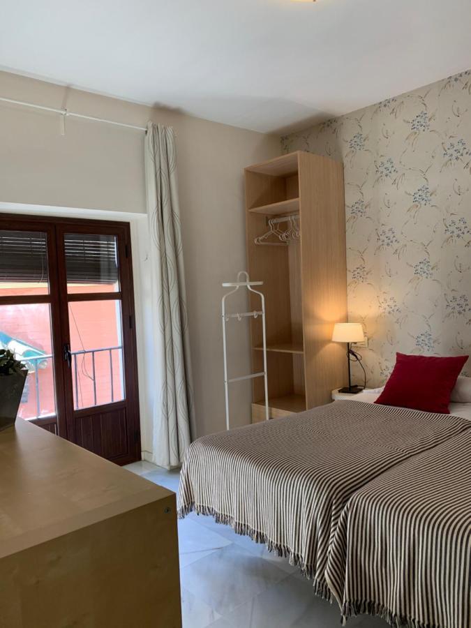 Apartamentos Altamira Seville Exterior photo